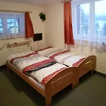 U Elisky V Jizerskych Horach 3*